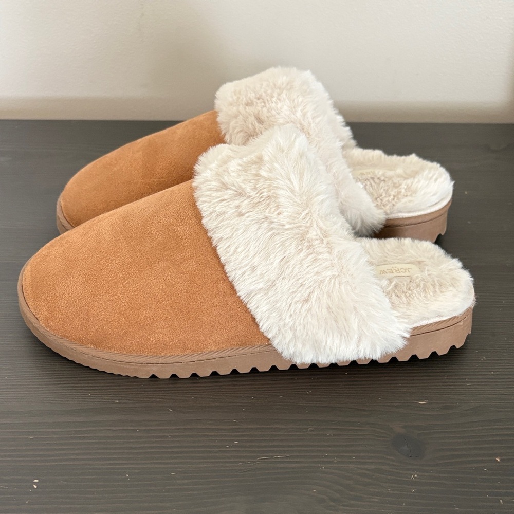 Sueded scuff slippers‎ Slip On in Desert Khaki Size 9